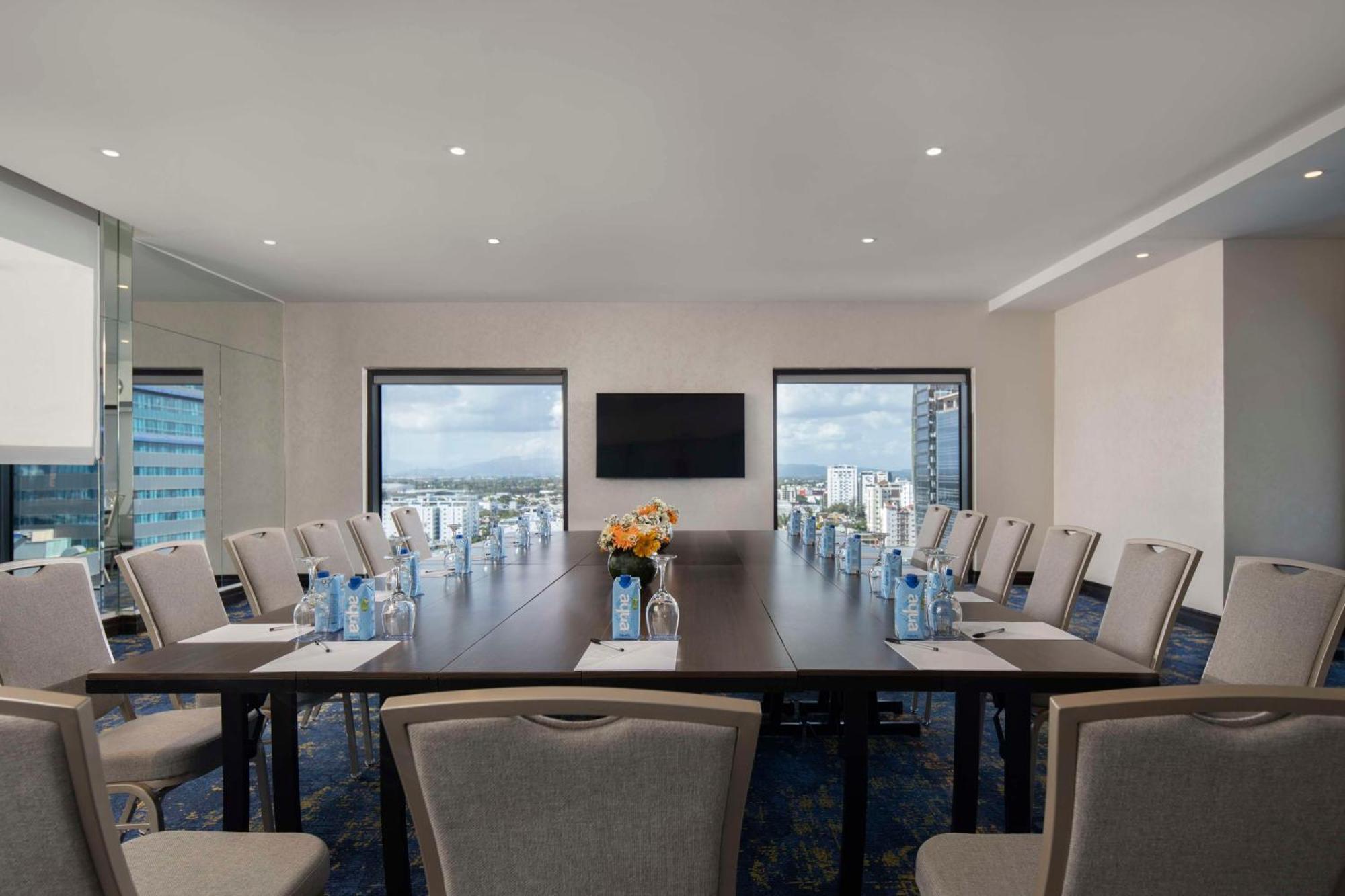 Homewood Suites By Hilton Santo Domingo Buitenkant foto