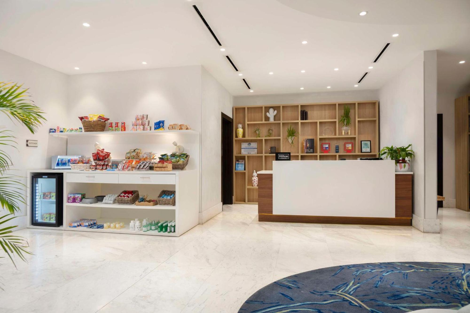 Homewood Suites By Hilton Santo Domingo Buitenkant foto